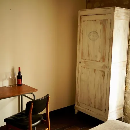 Couette-café Sirona - Domaine Viticole Et D'hôtes 3*