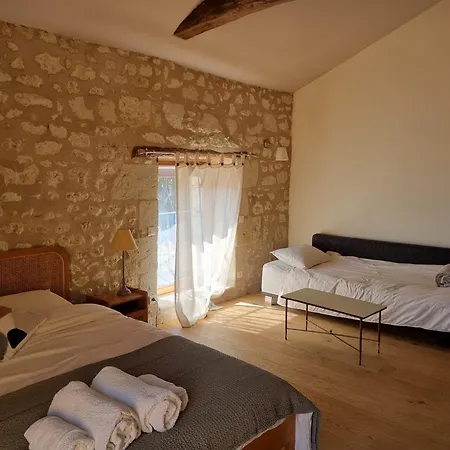 Nocleg ze śniadaniem Sirona - Domaine Viticole Et D'hotes 3*